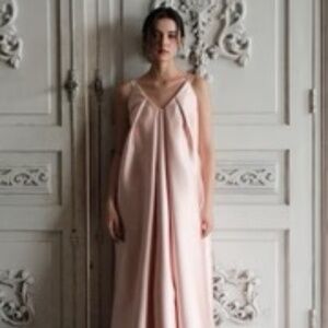 Maison AmoryThe Reign Maxi in Dusty Pink